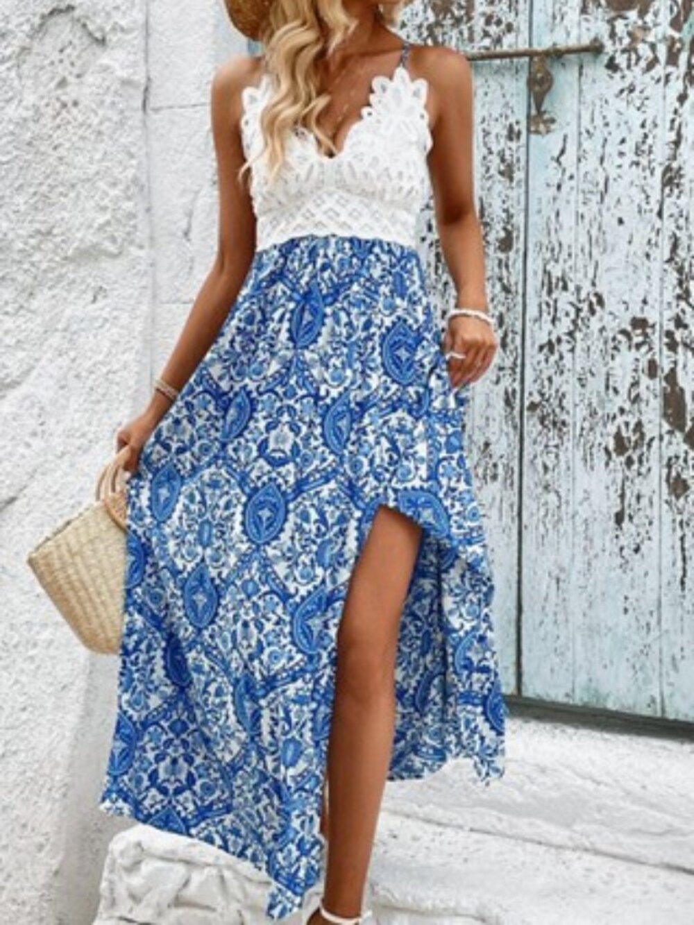 New Shein Floral Print Lace Dess with Thigh Split - XS (2)